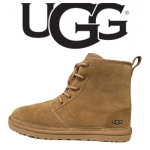 NWOT Men's UGG Boots Chestnut